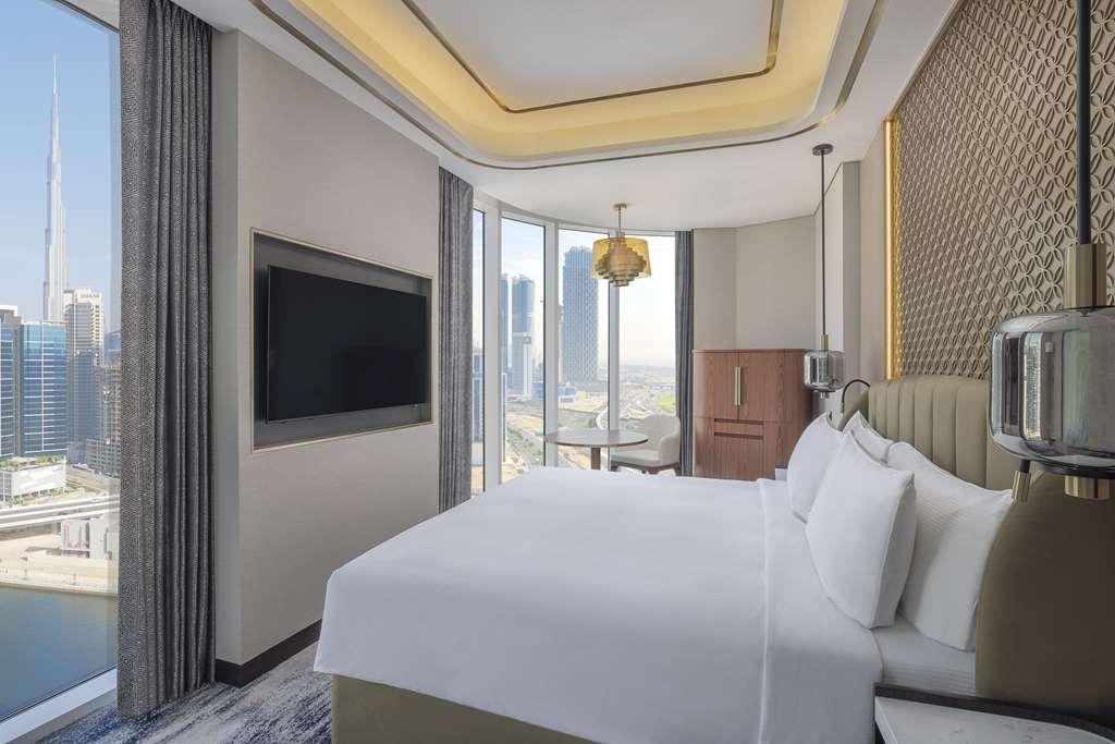 Embassy Suites By Hilton Dubai Business Bay Kamer foto