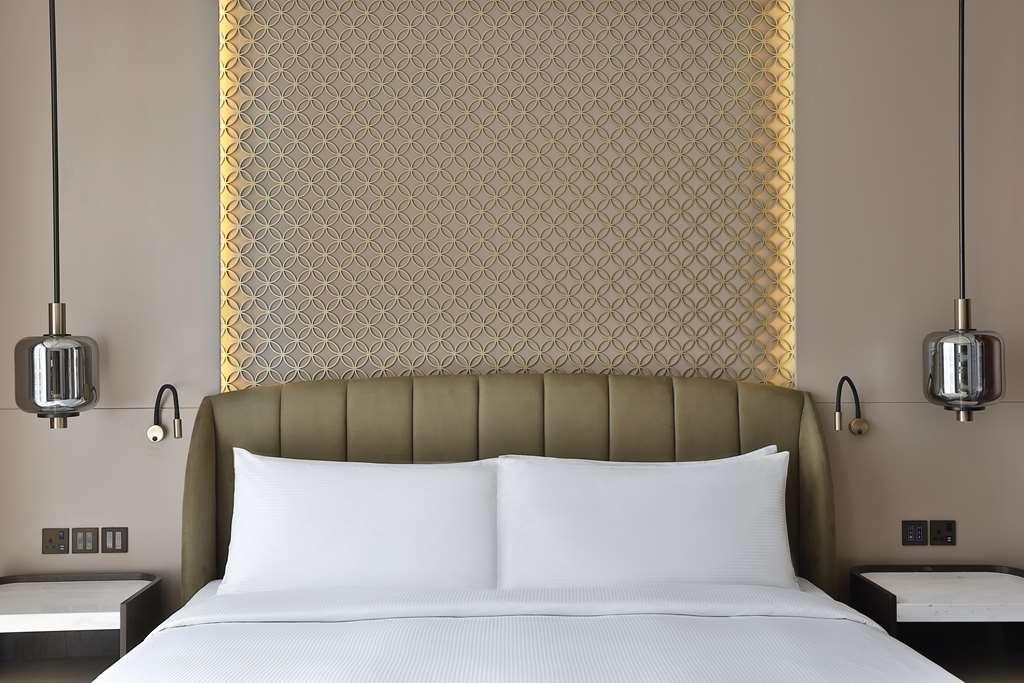 Embassy Suites By Hilton Dubai Business Bay Kamer foto