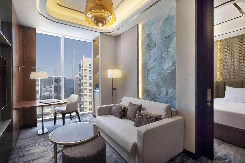 Embassy Suites By Hilton Dubai Business Bay Kamer foto